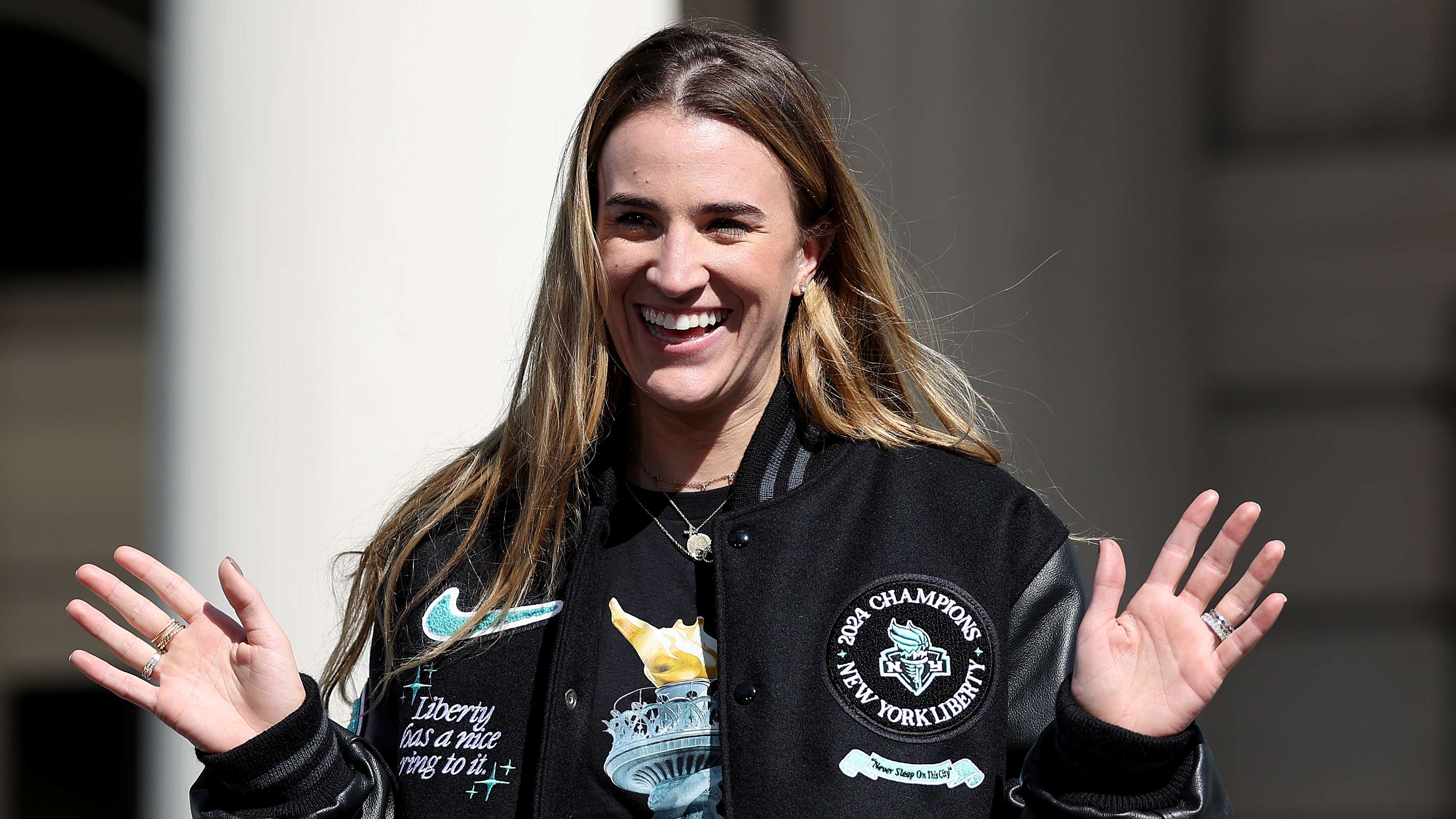 员中不乏成 员中不乏成